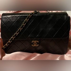 Black Chanel Single Flap Vintage Lambskin